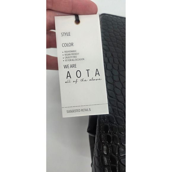NWT AOTA Black Croc Embossed Vegan Leather Bucket Bag PETA Approved Cruelty Free - Picture 3 of 7
